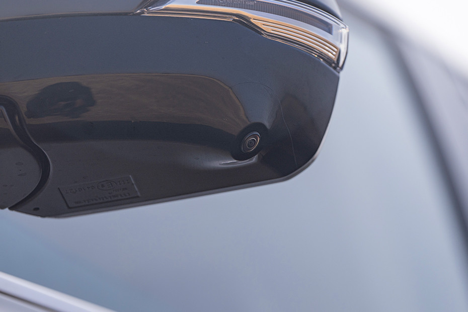 Mahindra XUV 7XO 360 Degree Camera (Left)