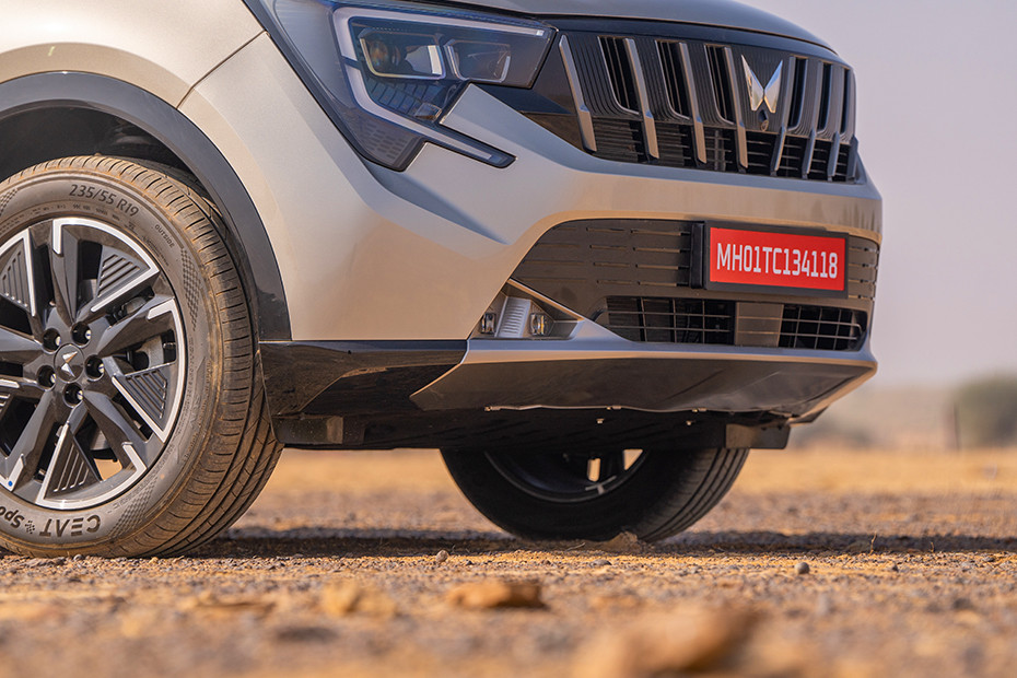 Mahindra XUV 7XO Front Bumper