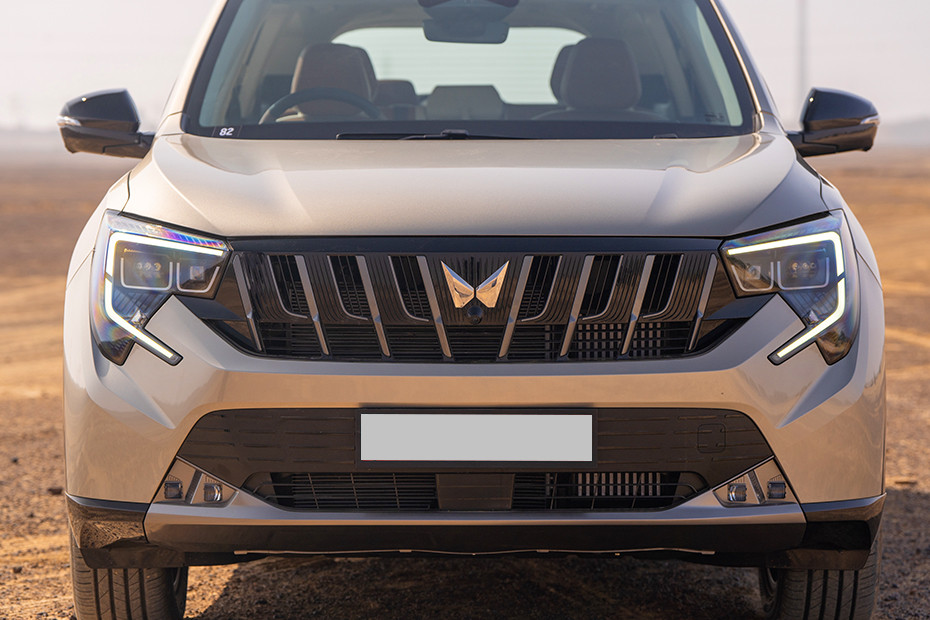 Mahindra XUV 7XO Daytime Running Lamps (DRL)