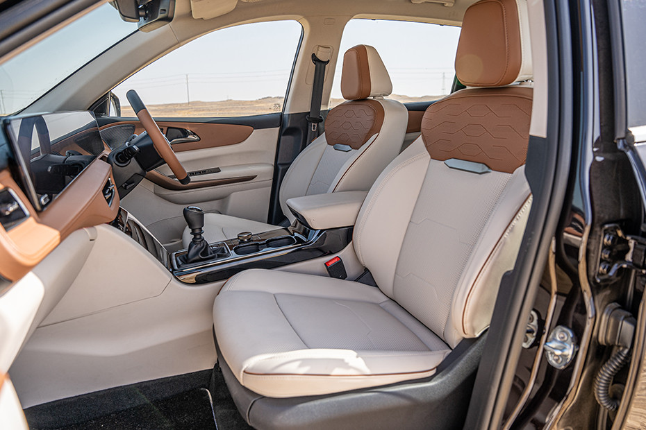 Mahindra XUV 7XO Passenger Cabin View
