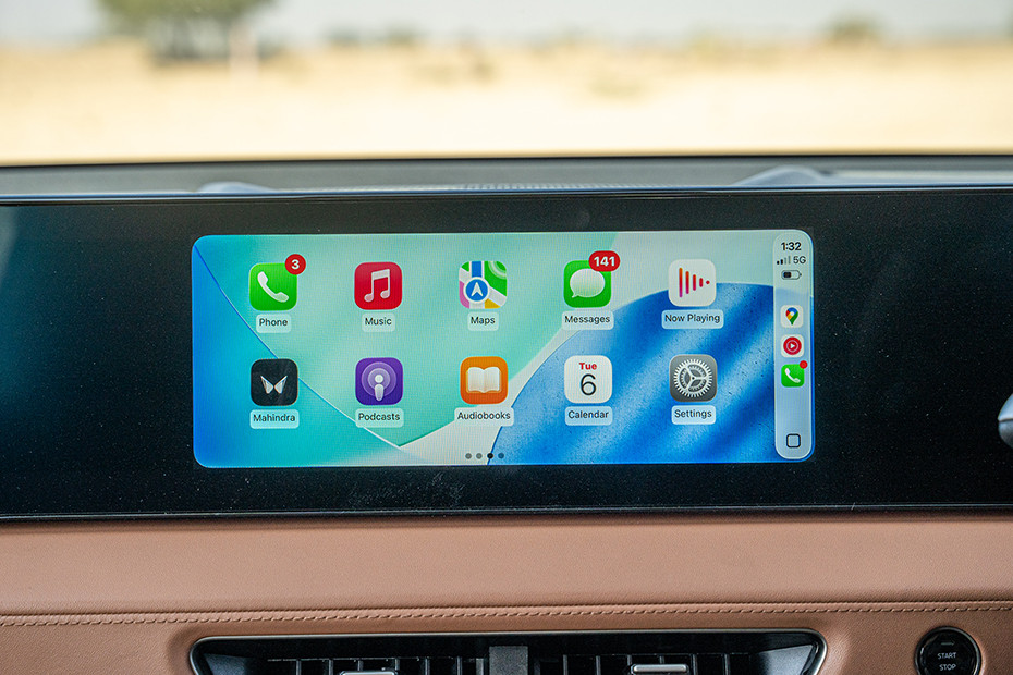 Mahindra XUV 7XO Apple CarPlay