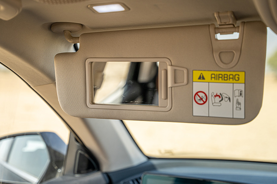 Mahindra XUV 7XO Sun Visor with Vanity Mirror