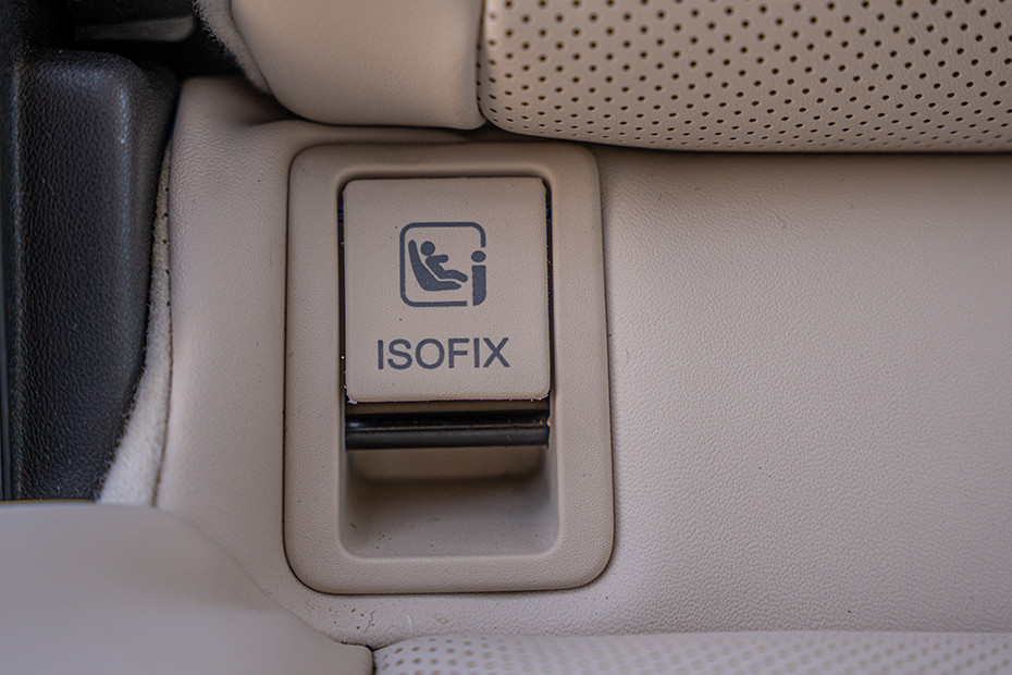Mahindra XUV 7XO ISOFIX Child Seat Mount