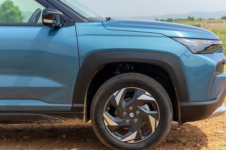 Maruti Victoris Front Fender