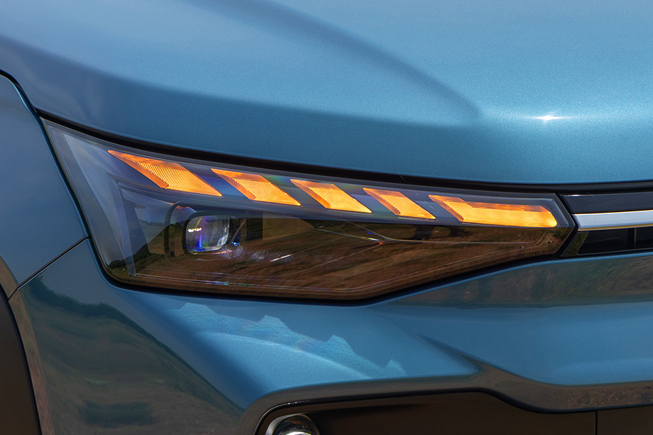 Maruti Victoris Turn Indicator (Front)