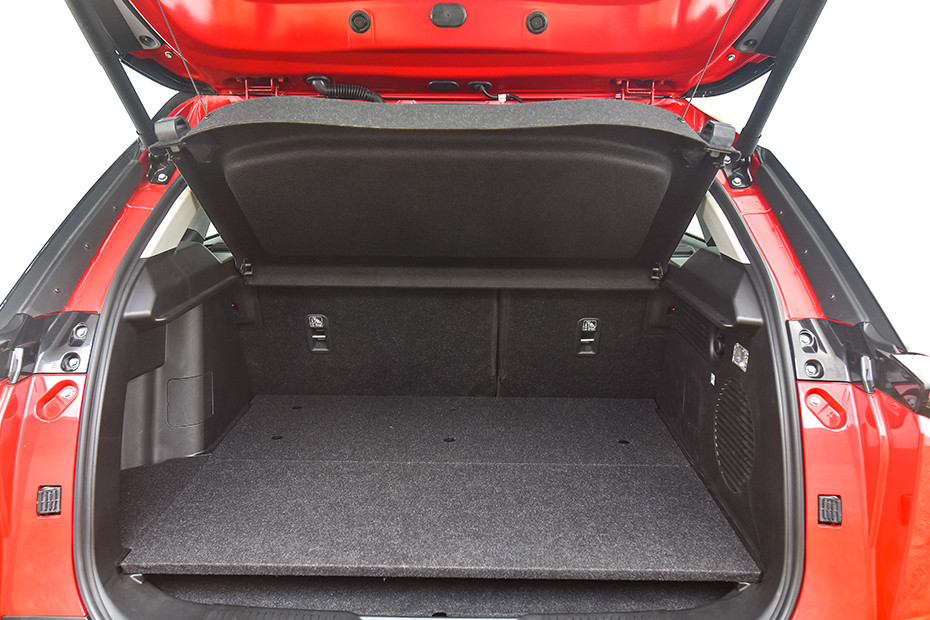 Maruti Victoris Boot (Open)