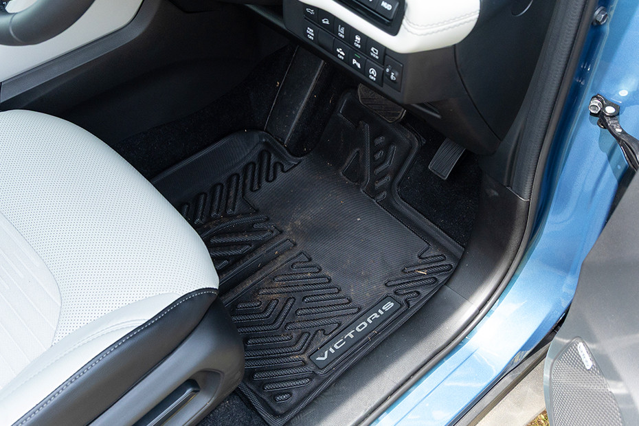 Maruti Victoris Floor Mats