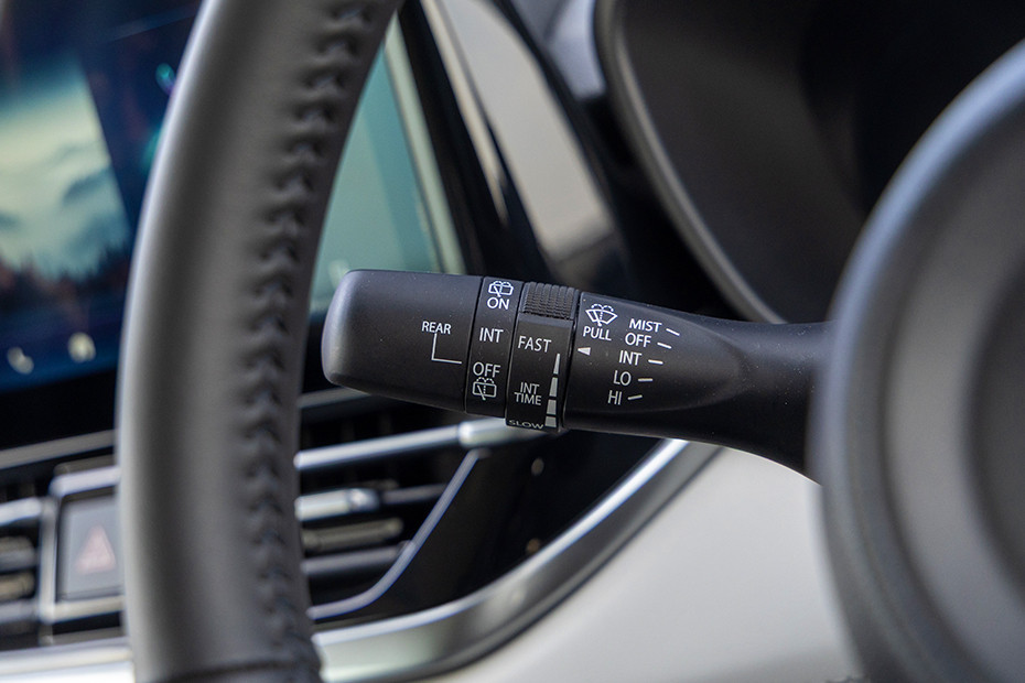 Maruti Victoris Wiper Control