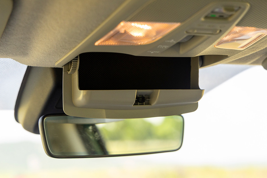 Maruti Victoris Sunglass Holder