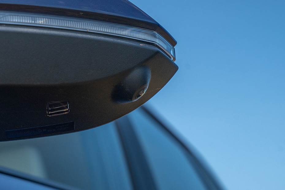 Hyundai Venue 360 Degree Camera (Left)