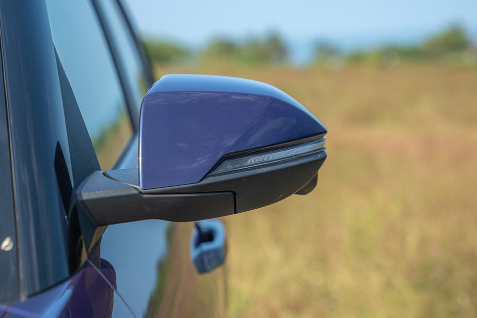 Hyundai Venue Outside Mirror