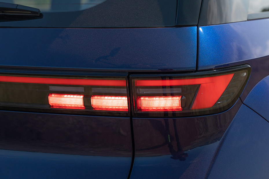 Hyundai Venue Taillight