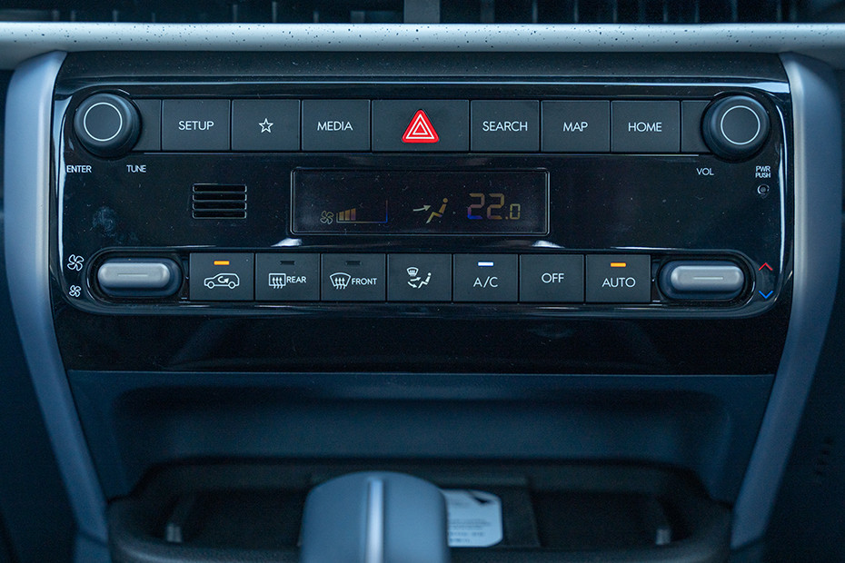 Hyundai Venue AC Controls