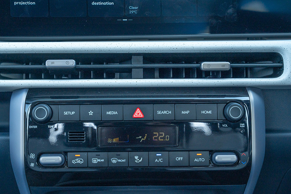 Hyundai Venue Central AC Vent