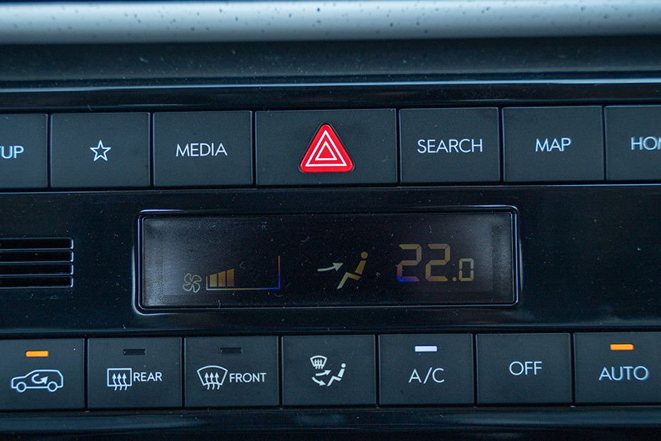 Hyundai Venue Hazard Light Switch