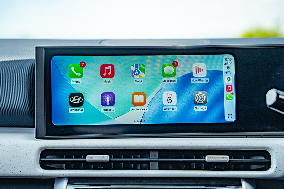 Hyundai Venue Apple CarPlay