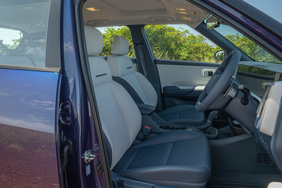 Hyundai Venue Front Seat