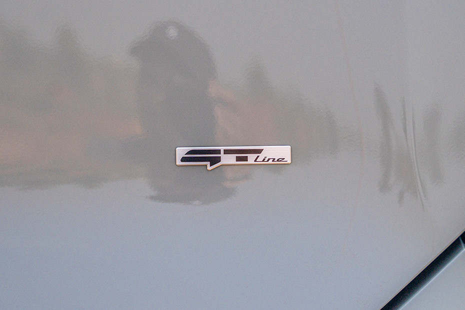 Kia Seltos 2026 Variant Badge