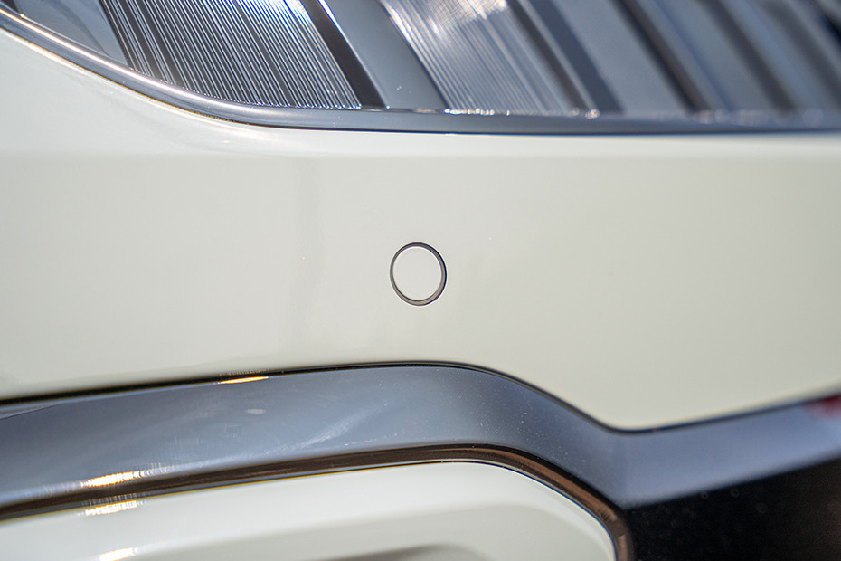 Kia Seltos 2026 Front Parking Sensors