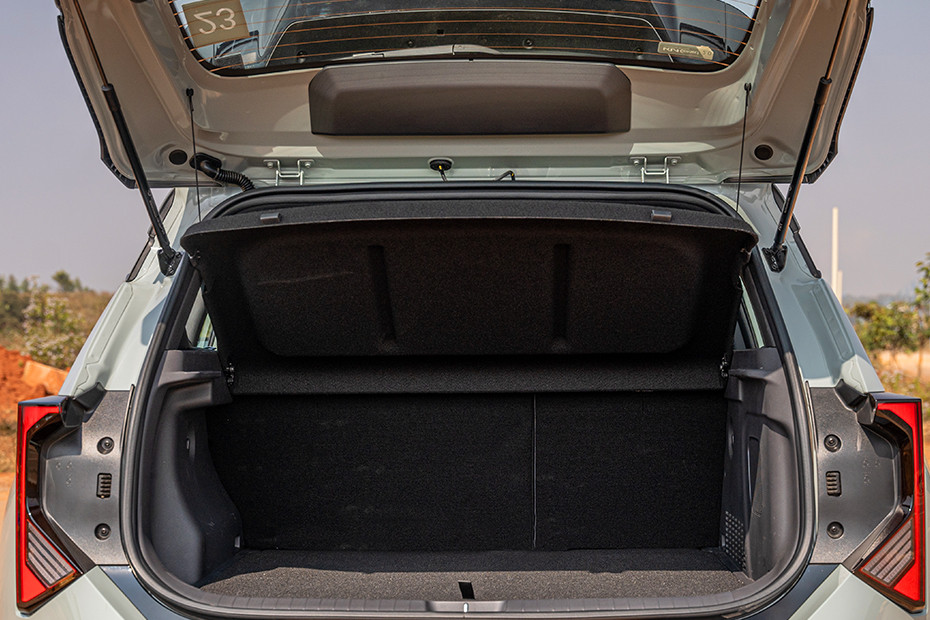 Kia Seltos 2026 Complete Storage Area View
