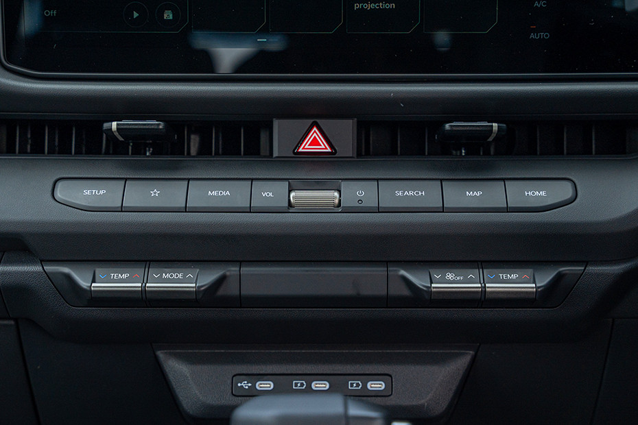Kia Seltos 2026 Switches In Centre Console