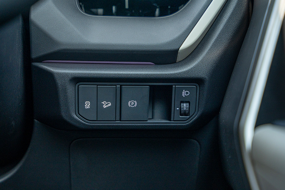 Kia Seltos 2026 Dashboard Switches (Driver's Side)