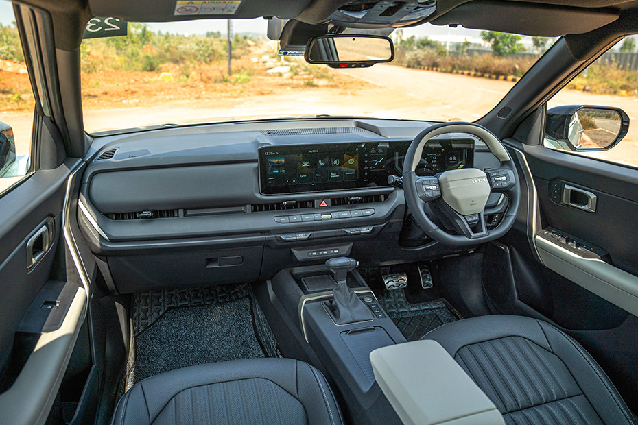 Kia Seltos 2026 Dashboard: Passenger's View