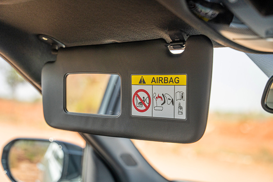 Kia Seltos 2026 Sun Visor with Vanity Mirror