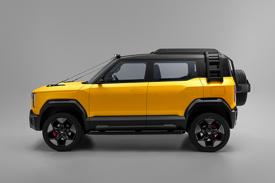 Mahindra Vision S Side Profile View (Left)