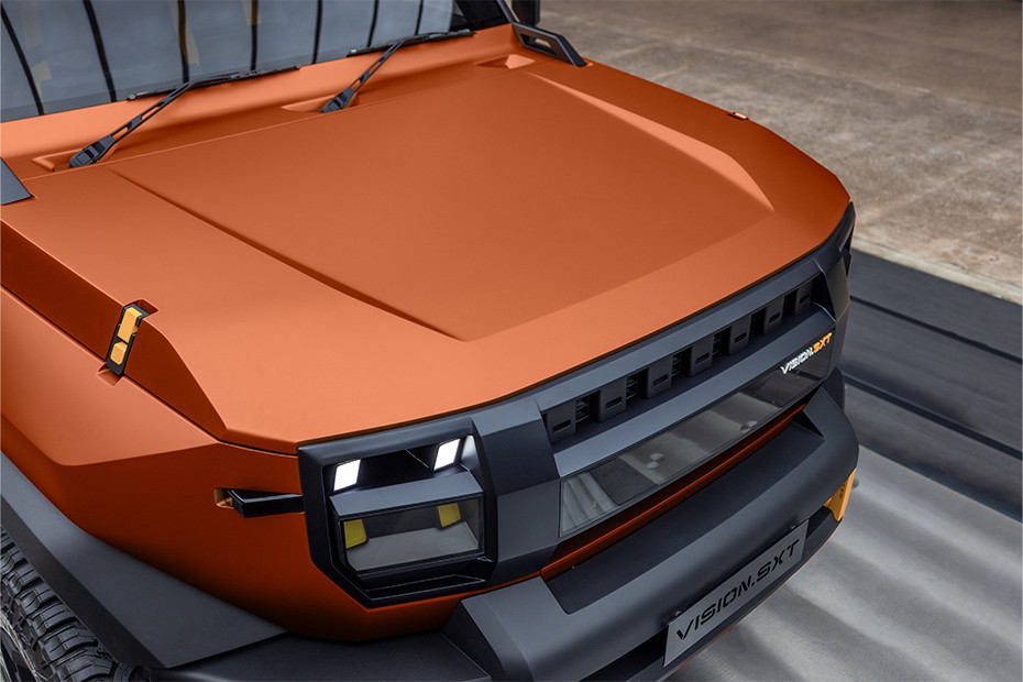 Mahindra Vision SXT Front Fender