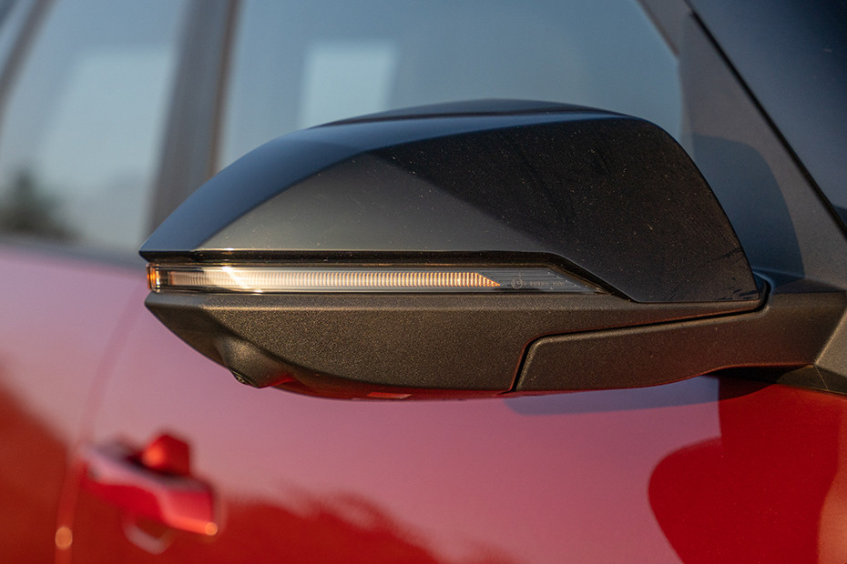 Hyundai Venue N Line LED Blinker on OVRM