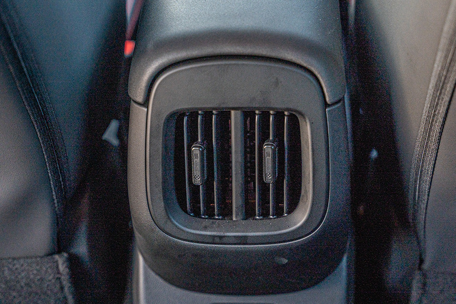 Hyundai Venue N Line Rear AC Vents (Floor)