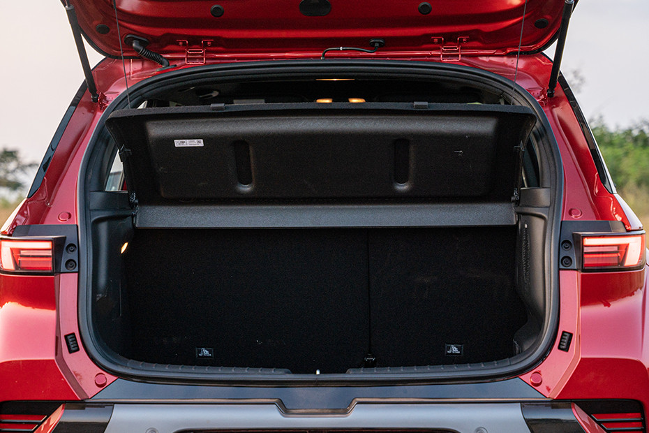 Hyundai Venue N Line Boot Space