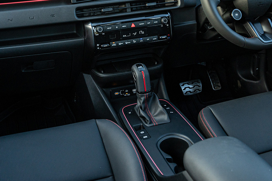 Hyundai Venue N Line Gear Selector / Shifter