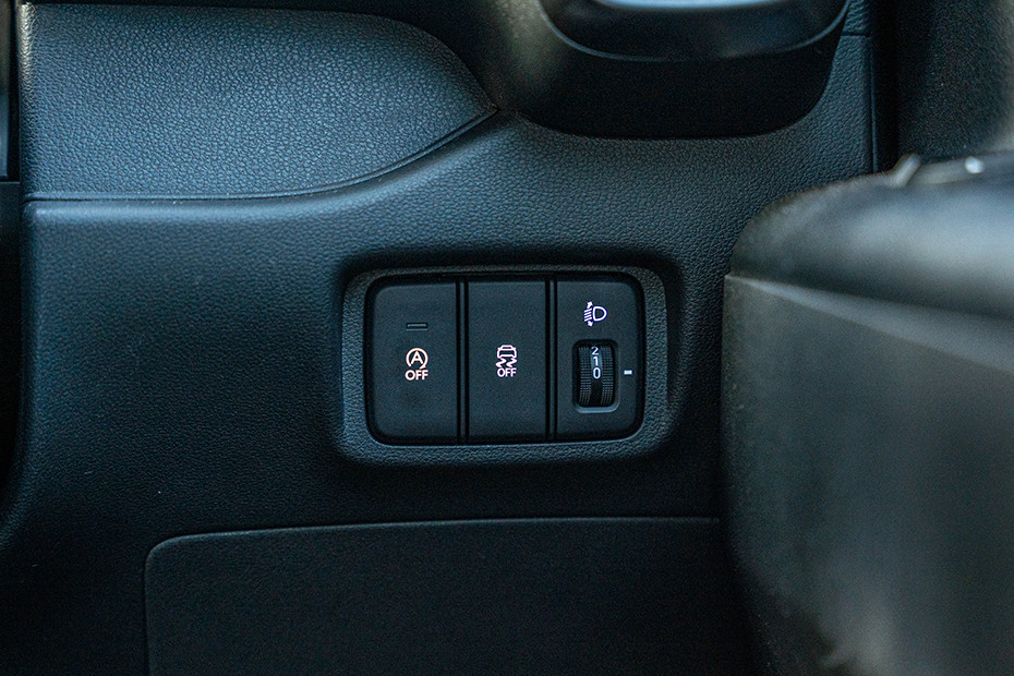 Hyundai Venue N Line Dashboard Switches (Driver's Side)