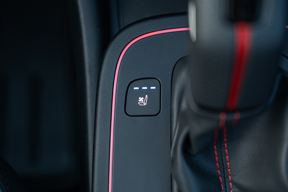 Hyundai Venue N Line Ventilated Seat Button