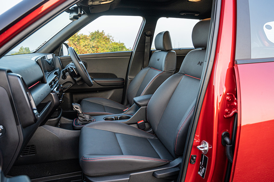 Hyundai Venue N Line Front Seats (Passenger View)