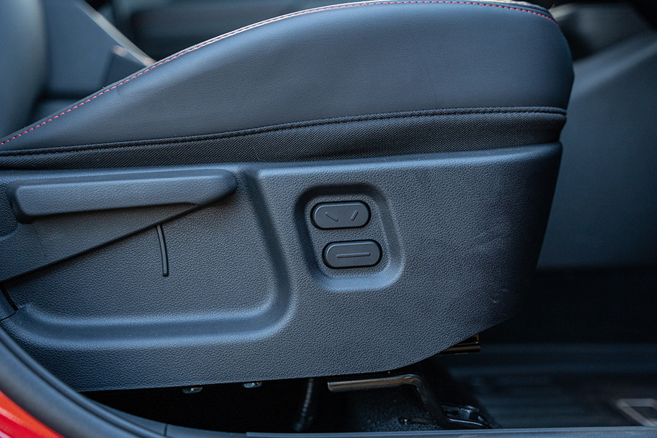 Hyundai Venue N Line Powered Driver's Seat