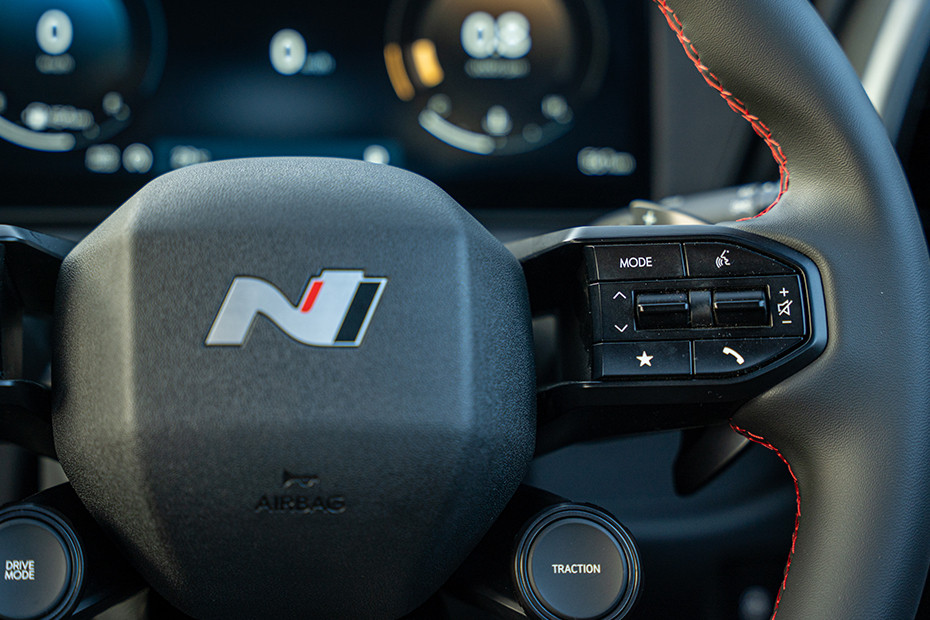 Hyundai Venue N Line Steering Wheel Buttons (Right)