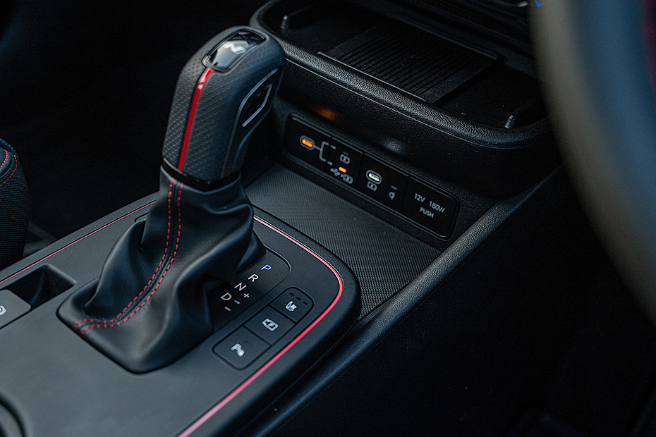 Hyundai Venue N Line Centre Console Storage