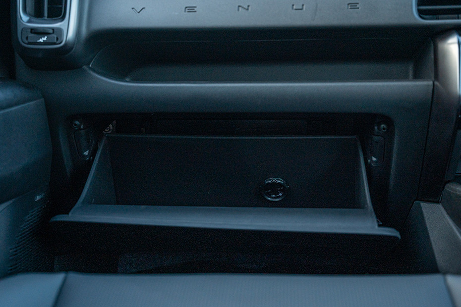 Hyundai Venue N Line Glovebox