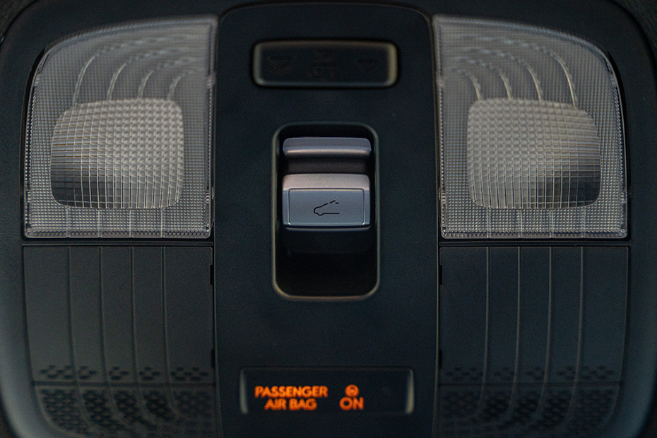 Hyundai Venue N Line Sunroof Control