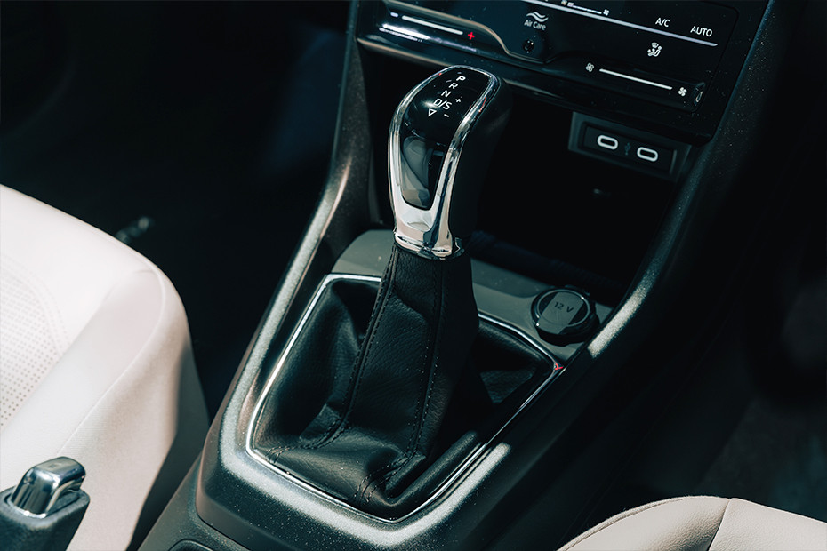 Skoda Skoda Kushaq Facelift INTERIOR Center Console