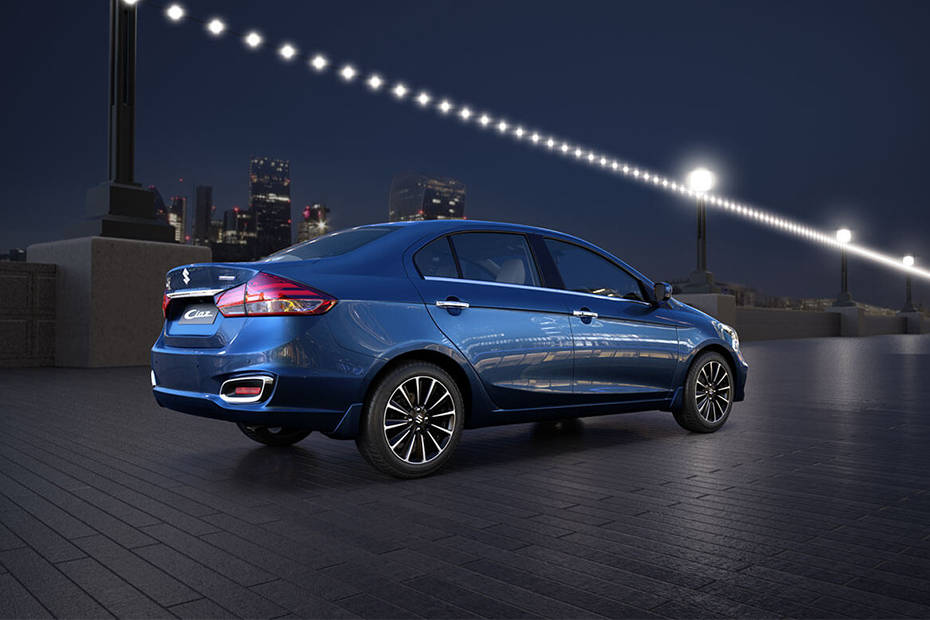 Maruti Ciaz Rear Right Side View