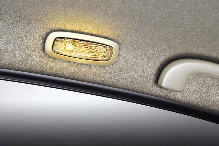 Maruti Ciaz Rear Reading Lamps