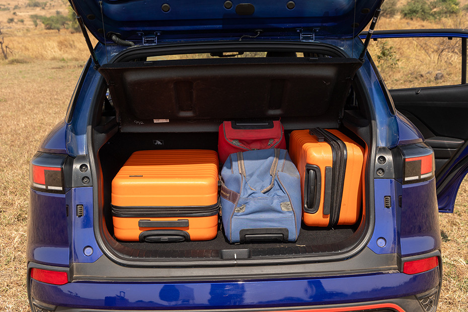 Hyundai Creta N Line Boot Space (With Luggage)